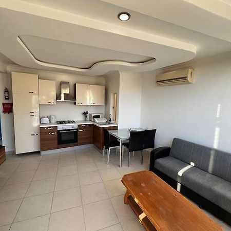 Conmal Penthouse In Mellieha Bay Apartment Екстериор снимка